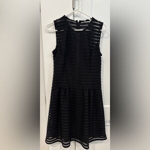 Calvin Klein Black Textured Sleeveless Dress. Size 6
